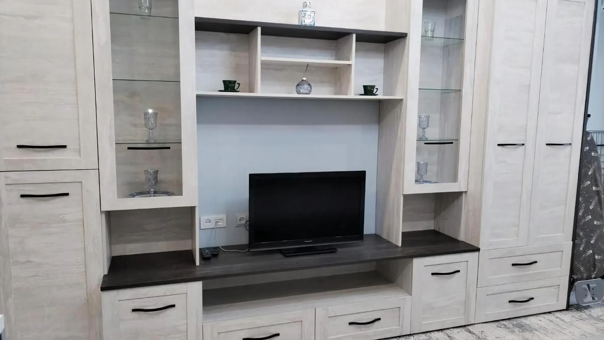 Lotus Terrace Apartment Almaty